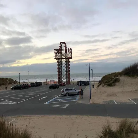 Villa In St-idesbald Near Sea Beach, Cleaning Included *